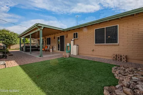 Exterior - 8443 E 20th St, Tucson, AZ 85710 photo 4 of 6