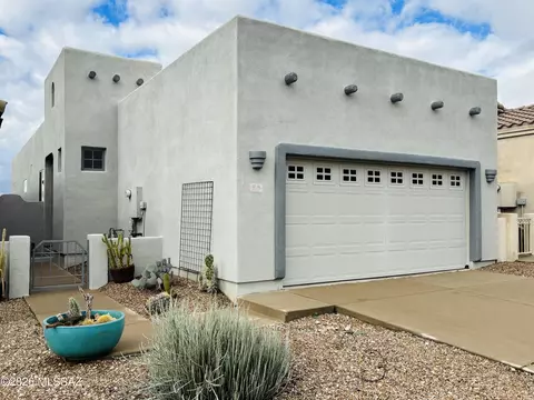 5115 N Pinnacle Point Dr, Tucson, AZ 85749