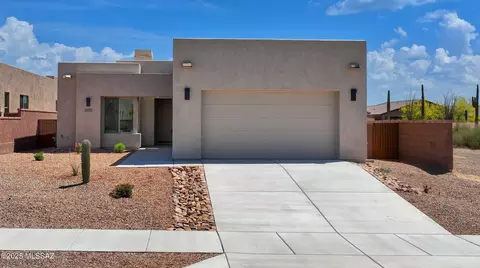 2025 W Spotted Toad Ct, Tucson, AZ 85704