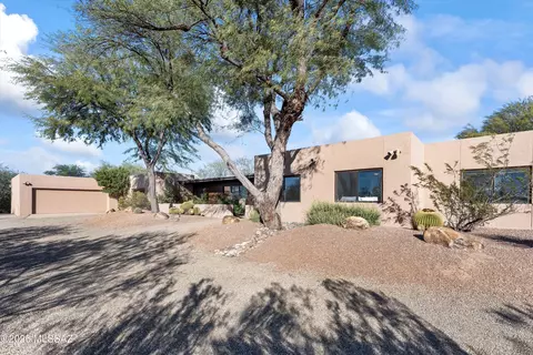 3901 N Longfellow Ave, Tucson, AZ 85718