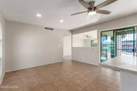 Living - 9562 E 29th St, Tucson, AZ 85748 photo 4 of 4