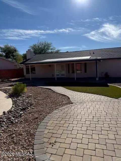 9611 E Baber Ln, Tucson, AZ 85747