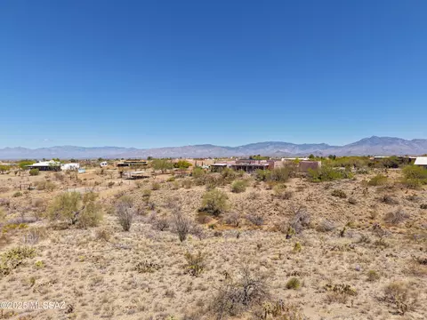 2629 E Maxine Pl, Vail, AZ 85641 photo 14