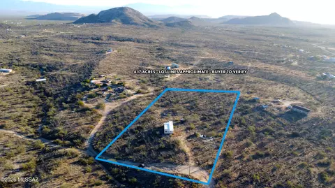 7162 W Calle Dos, Sahuarita, AZ 85629