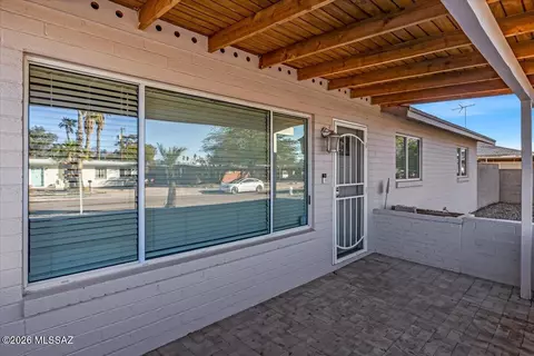 Exterior - 6162 E 16th St, Tucson, AZ 85711 photo 4 of 10