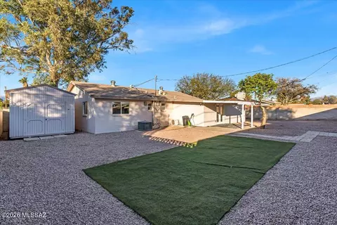 Exterior - 6162 E 16th St, Tucson, AZ 85711 photo 6 of 10