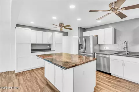 Kitchen - 6162 E 16th St, Tucson, AZ 85711 photo 3 of 7