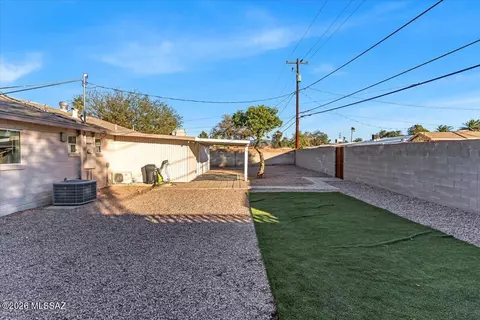 Exterior - 6162 E 16th St, Tucson, AZ 85711 photo 7 of 10