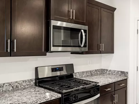 6885 W Indian Clover Way, Tucson, AZ 85757