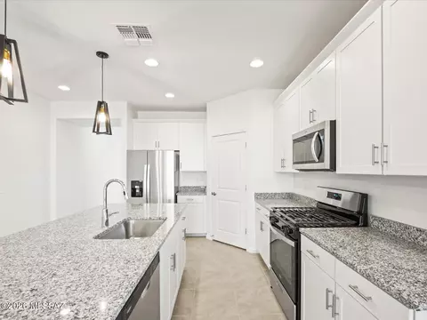Undisclosed, Tucson, AZ 85757 photo 14