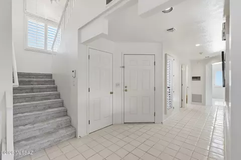 Entry Way - 3524 W Thundercloud Loop, Tucson, AZ 85742 photo 1 of 2