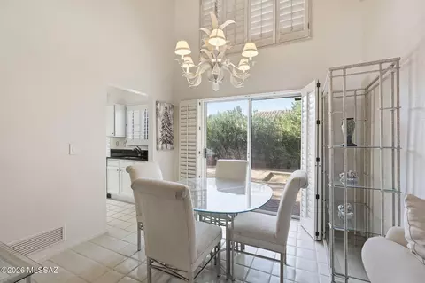 Dining - 3524 W Thundercloud Loop, Tucson, AZ 85742 photo 3 of 4