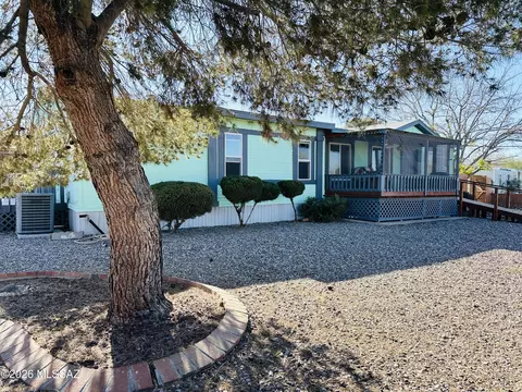 4073 W Frye Creek Rd, Thatcher, AZ 85552
