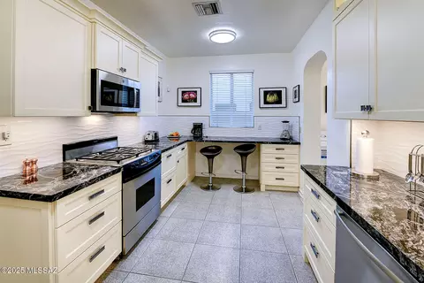 Kitchen - 2315 E 2nd St, Tucson, AZ 85719 photo 2 of 4