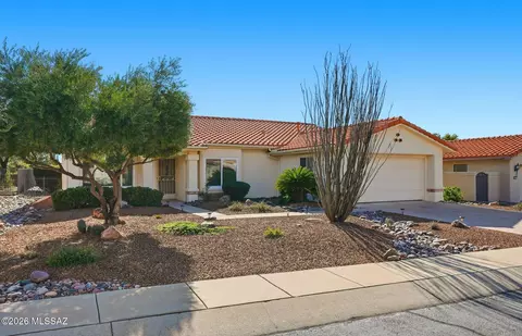 846 E Royal Ridge Dr, Oro Valley, AZ 85755