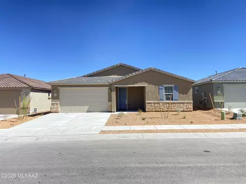 8225 S Charles Young Way, Vail, AZ 85641
