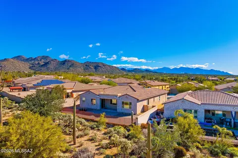 6492 W Whispering Windmill Ln, Marana, AZ 85658