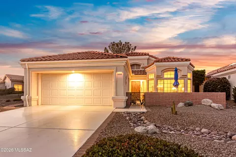 1935 E Cirrus View Dr, Oro Valley, AZ 85755