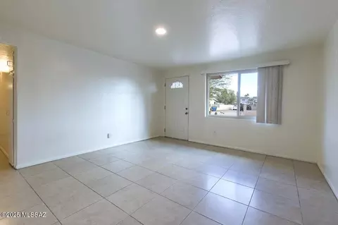 Living - 4601 E 28th St, Tucson, AZ 85711 photo 1 of 4