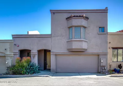 31 S Crown Plz, Vail, AZ 85641
