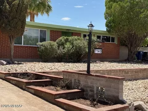 7140 E 28th St, Tucson, AZ 85710