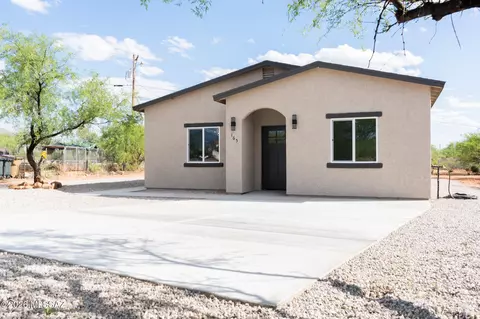 165 Colima Ct, Rio Rico, AZ 85648