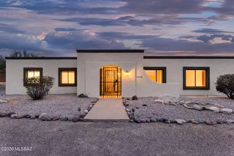 6090 N Calle De La Culebra, Tucson, AZ 85718