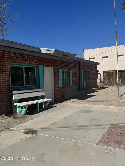 720 W 41st St, Tucson, AZ 85713