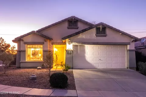 122 S Laurelton Way, Tucson, AZ 85748