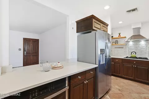 Kitchen - 2259 E Spring St, Tucson, AZ 85719 photo 3 of 4