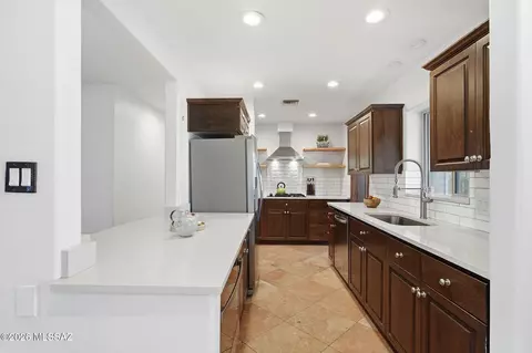 Kitchen - 2259 E Spring St, Tucson, AZ 85719 photo 2 of 4