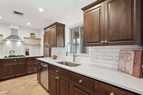 Kitchen - 2259 E Spring St, Tucson, AZ 85719 photo 1 of 4