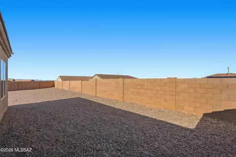 Exterior - 554 W Grantham St, Vail, AZ 85641 photo 4 of 8