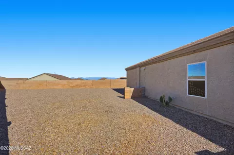 Exterior - 554 W Grantham St, Vail, AZ 85641 photo 3 of 8