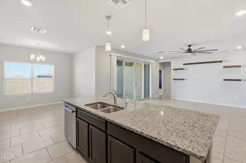 Kitchen - 554 W Grantham St, Vail, AZ 85641 photo 2 of 4