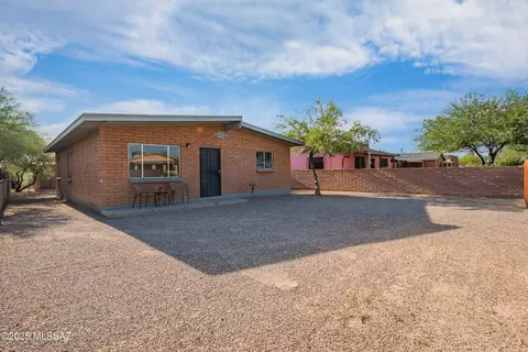 1136 S 7th Ave, Tucson, AZ 85701