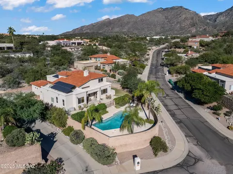 5691 N Placita Deleite, Tucson, AZ 85750