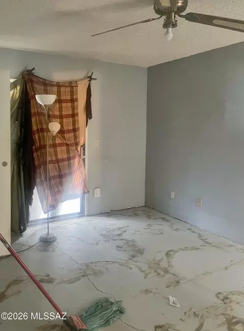 Other - 119 W Wedwick St, Tucson, AZ 85706 photo 5 of 8