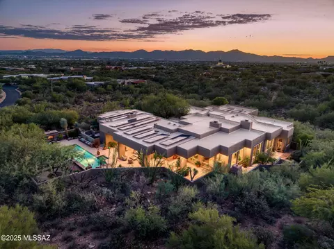 1844 E Quiet Canyon Dr, Tucson, AZ 85718