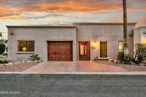 2714 W Magee Rd, Tucson, AZ 85742