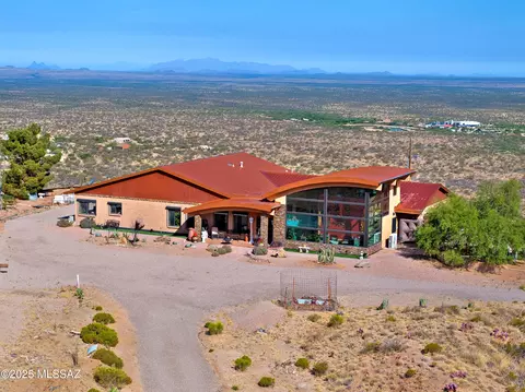 1969 W Three Oclock Hill Rd, Oracle, AZ 85623