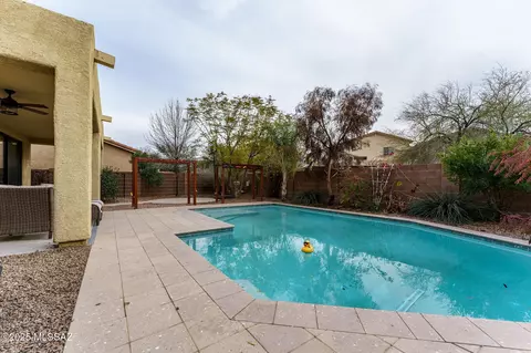 8417 N Sand Flower Rd, Tucson, AZ 85743