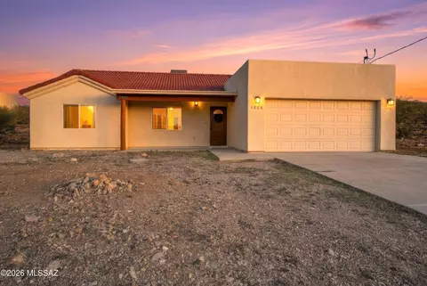 1884 Circulo Colombia, Rio Rico, AZ 85648