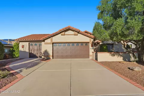 2125 E Cypress Canyon Dr, Green Valley, AZ 85614