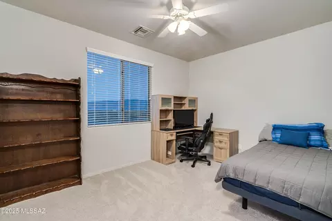 Bedroom - 12517 E Red Iron Trl, Vail, AZ 85641 photo 4 of 5