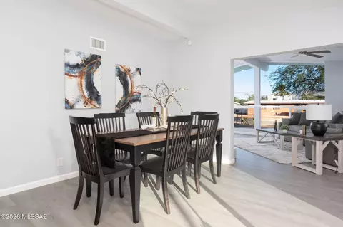 Dining - 6052 E Oak St, Tucson, AZ 85711 photo 1 of 2