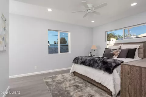 Bedroom - 6052 E Oak St, Tucson, AZ 85711 photo 3 of 3