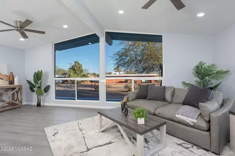 Living - 6052 E Oak St, Tucson, AZ 85711 photo 2 of 4