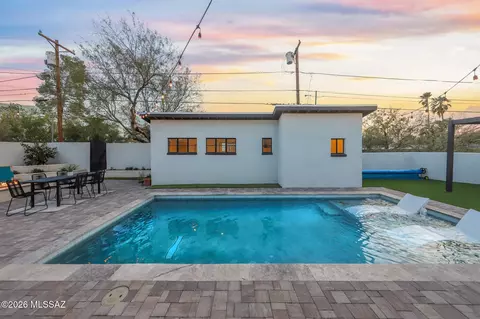 Exterior - 2110 E Grant Rd, Tucson, AZ 85719 photo 9 of 9