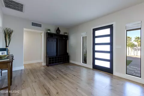 Entry Way - 2110 E Grant Rd, Tucson, AZ 85719 photo 1 of 3